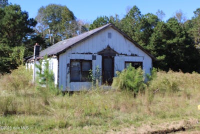 /international/us/25625-us-hwy-421-willard-nc-110103290909/