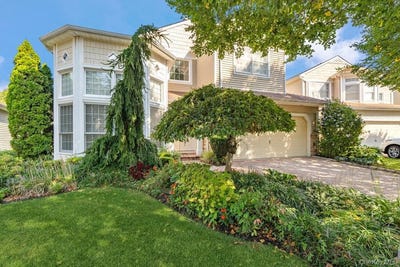/international/us/11-bayview-drive-plainview-ny-110107964967/