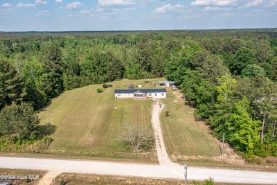 /international/us/134-gowens-road-bladenboro-nc-110107806730/