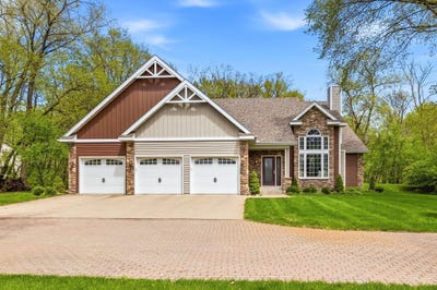 /international/us/16622-206th-circle-hutchinson-mn-110108192100/
