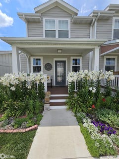 /international/us/2040-opal-lane-fairfield-ia-110101223456/?lang=id