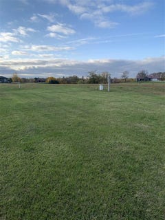 /international/us/3096-145th-st-riverside-ia-110104975731/