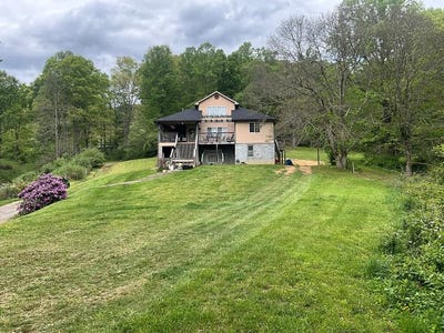 /international/us/715-brunty-hollow-road-fairdale-wv-110108020622/