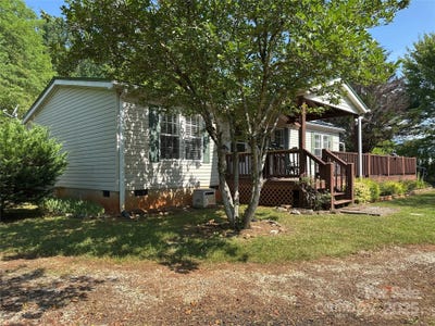/international/us/108-scenic-drive-bryson-city-nc-110100524161/?lang=en