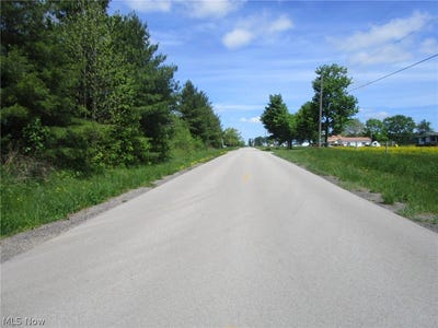 /international/us/vl-doyle-road-jefferson-oh-110108205389/