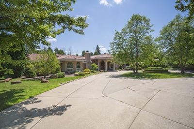 /international/us/9001-n-range-line-rd-river-hills-wi-110100894507/?lang=zh-tw