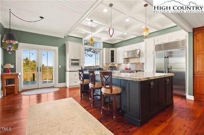 /international/us/540-green-hill-circle-blowing-rock-nc-110101338859/?lang=en