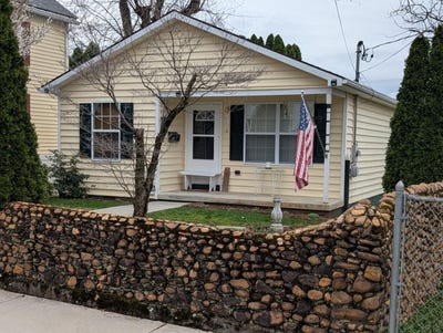 /international/us/417-liberty-street-hagerstown-md-110106821374/