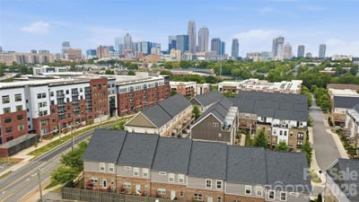 /international/us/18017-nolita-lane-charlotte-nc-110107909161/