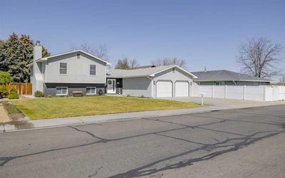 /international/us/270-grand-st-powell-wy-110107852548/