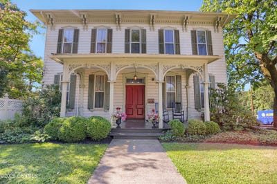 /international/us/302-broadway-street-milton-pa-110101526885/?lang=en