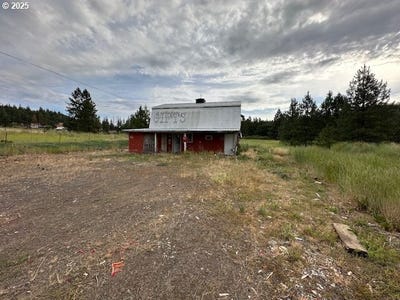 /international/us/1704-highway-97-goldendale-wa-110100831651/