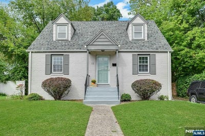 /international/us/11-pine-street-hackensack-nj-110120129450/