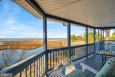/international/us/4443-shady-ln-chincoteague-island-va-110109084570/