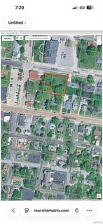 /international/us/201-e-clay-street-troy-il-110108337787/