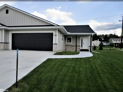 /international/us/2321-heritage-lane-iowa-falls-ia-110095002322/