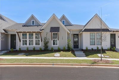 /international/us/125-summer-street-opelika-al-110105043799/