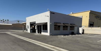 /international/us/74883-velie-way-palm-desert-ca-110106213353/