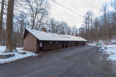 /international/us/90-mountain-club-road-saltlick-twp-pa-110103334170/