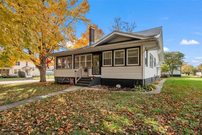 /international/us/212-3rd-avenue-melbourne-ia-110103302549/