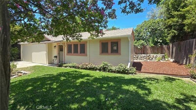 /international/us/901-n-indian-hill-boulevard-claremont-ca-110109509322/