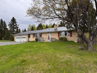 /international/us/801-state-road-mapleton-me-110108252694/