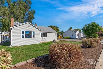 /international/us/516-e-hawaii-ave-nampa-id-110120066879/