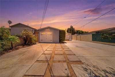 /international/us/3944-w-111th-inglewood-ca-110108636449/