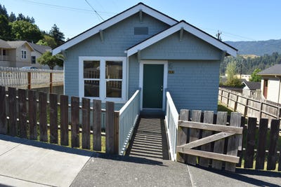 /international/us/673-4th-street-scotia-ca-110093153308/