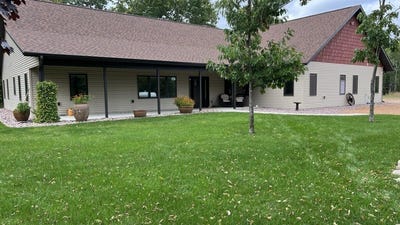 /international/us/w2005-cth-m-white-lake-wi-110108120713/