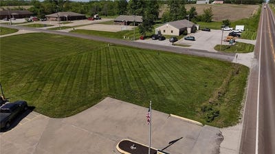 /international/us/w-116-highway-plattsburg-mo-110100920233/