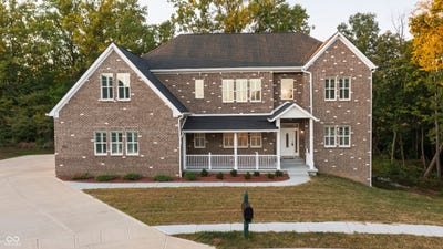 /international/us/372-foxboro-drive-avon-in-110102252017/