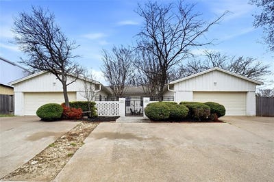 /international/us/3215-las-vegas-trail-fort-worth-tx-110106378084/