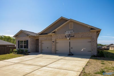 /international/us/206-antler-ridge-drive-huntsville-al-110098836521/
