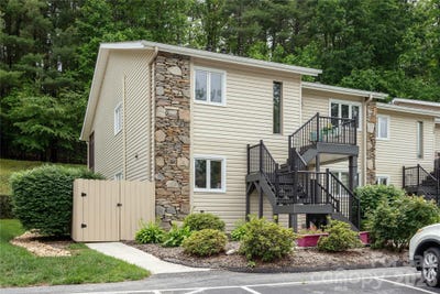 /international/us/580-britton-creek-drive-hendersonville-nc-110108346061/