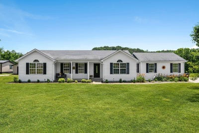 /international/us/997-copper-creek-road-berea-ky-110100549973/