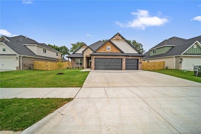 /international/us/1400-josephine-drive-centerton-ar-110108477680/