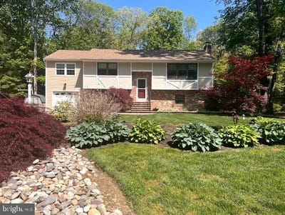/international/us/55-margarete-drive-pittsgrove-nj-110108449484/