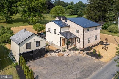 /international/us/2477-wassergass-road-hellertown-pa-110101483130/