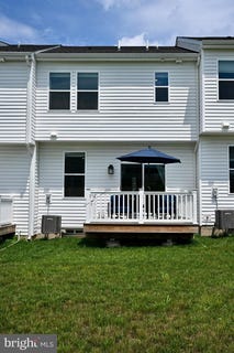 /international/us/7551-clayton-avenue-coopersburg-pa-110100248064/