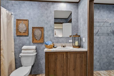 /international/us/300-glenwood-dr-new-castle-in-110107956464/