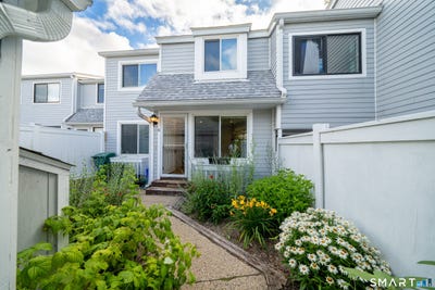 /international/us/6-peddlars-drive-branford-ct-110109024390/