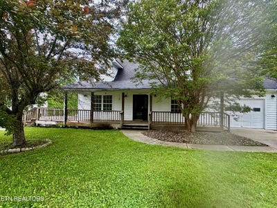 /international/us/412-perkins-lane-jacksboro-tn-110099184781/