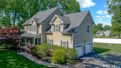 /international/us/261-spring-road-north-haven-ct-110108387362/