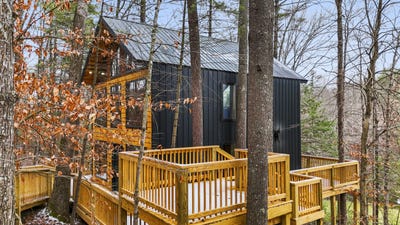 /international/us/3-pine-forest-park-rd-campton-ky-110100211831/