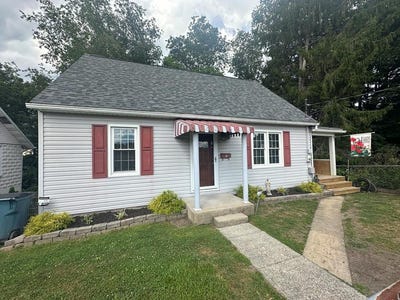 /international/us/124-clayton-avenue-beckley-wv-110101534643/?lang=fr