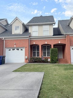/international/us/741-outlook-lane-chattanooga-tn-110107833353/