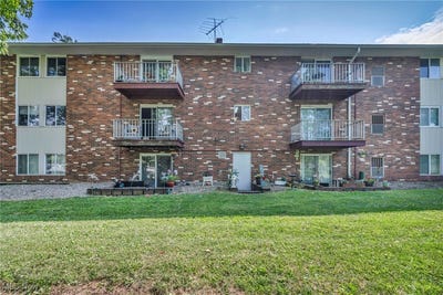 /international/us/4385-inner-circle-unit-c-20-brunswick-oh-110101428993/