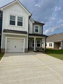 /international/us/8057-se-kinsale-avenue-aiken-sc-110095898221/