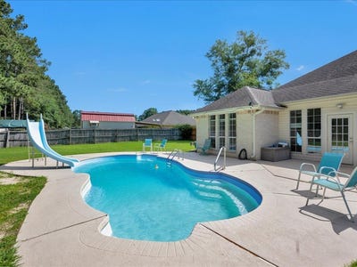 /international/us/262-creekwood-drive-huntington-tx-110107884210/
